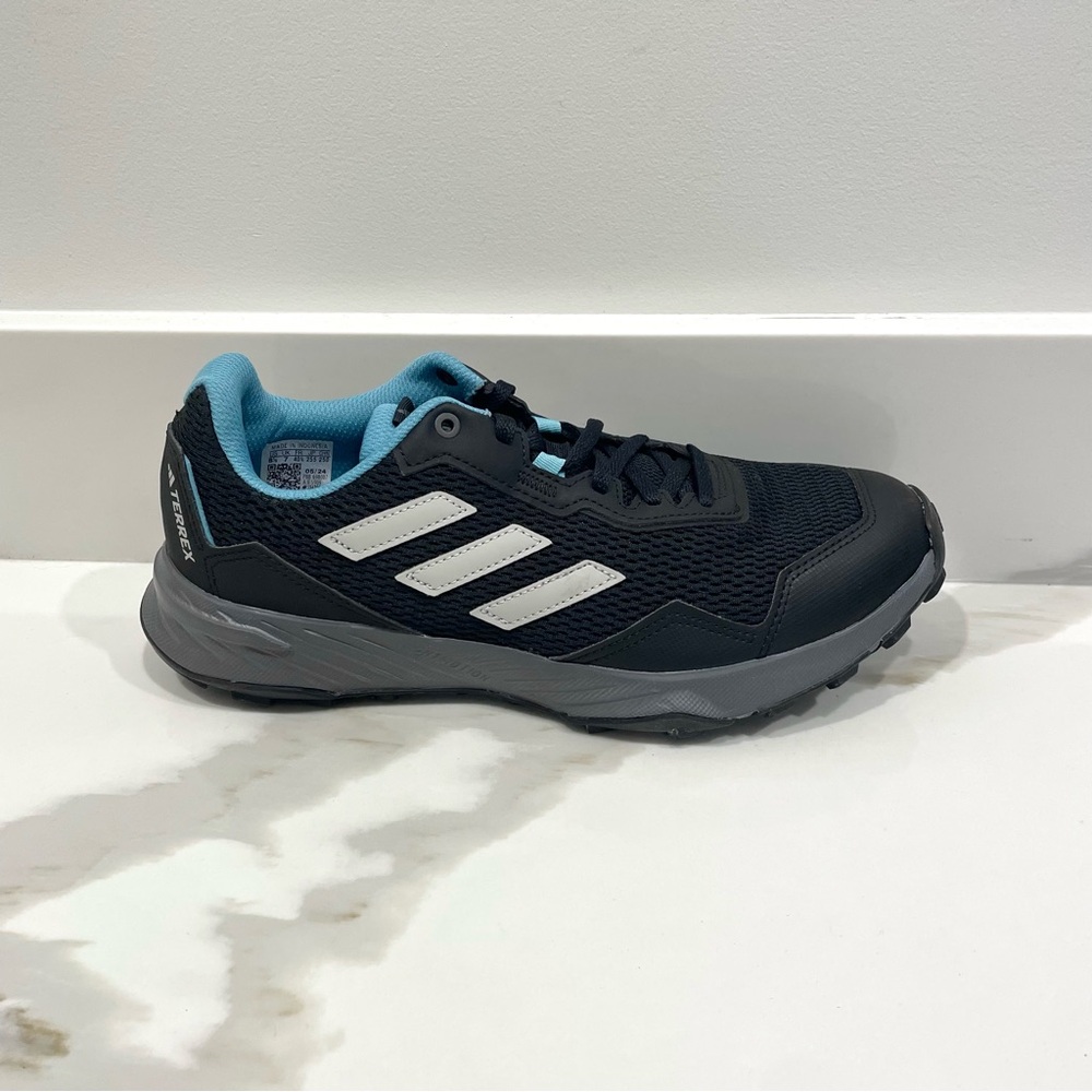 NEW Adidas Tracefinder Trail Running Shoes (size 8.5 & 9)